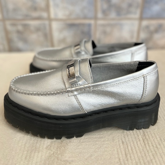 NEW Womens Size 10 Dr. Martens Penton II Quad Metallic Silver Leather Loafers - Picture 2 of 7